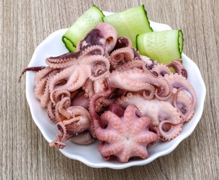 Осьминоги молодые с/м, 500г