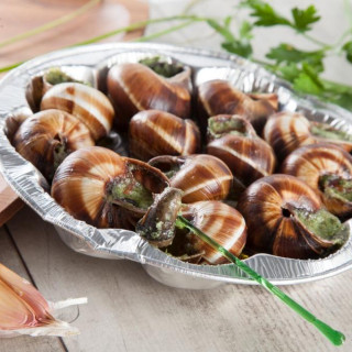 Улитка в грибном соусе